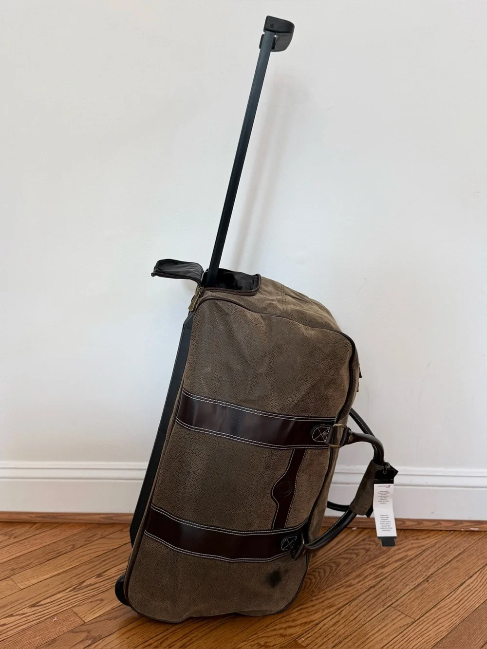 Sovrano Rolling Duffel Bag Brown Novohyde Wheeled Travel Weekender 24” Carry On